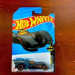 Hot wheels Batmobile